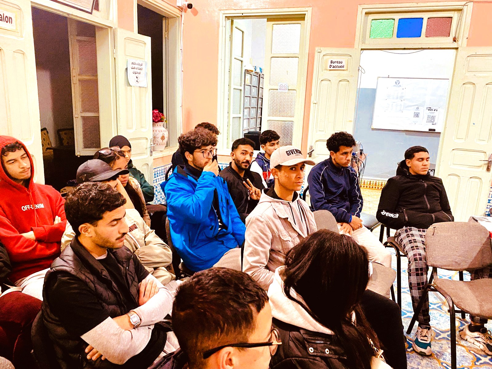 Les jeunes Eco-Citoyens de Khemisset se projettent dans les écoles Les jeunes Eco-Citoyens de Khemisset se projettent dans les écoles