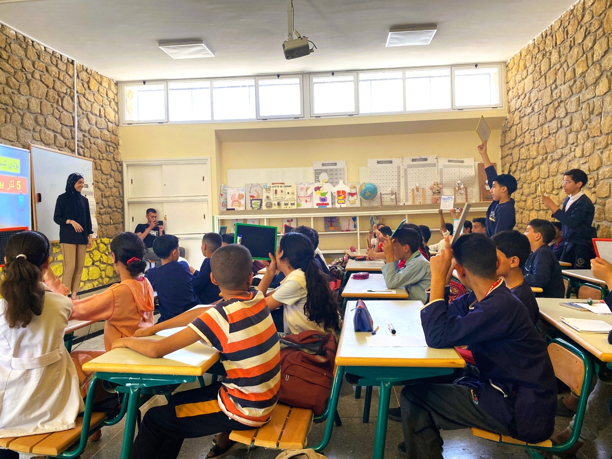 Les Eco-Citoyens sont dans les écoles Les Eco-Citoyens sont dans les écoles