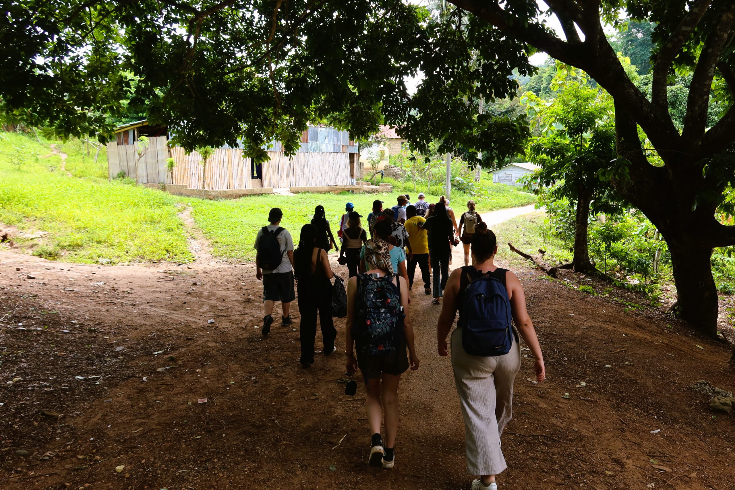 La rencontre dans l'action de l'ISJJ au Togo - projet de rencontre interculturelle au Togo