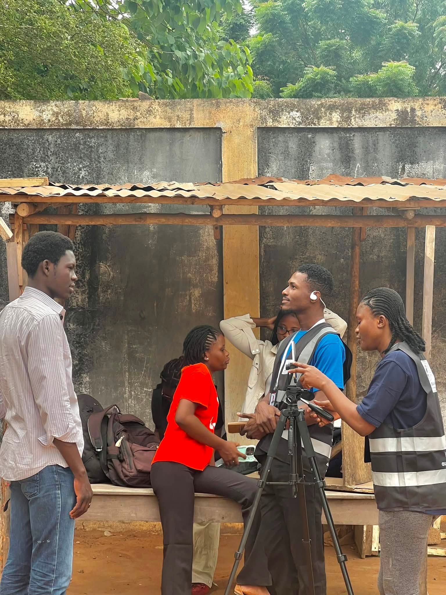 Les volontaires d’Alafia Jeunes font du podcast un levier d’impact - Togo